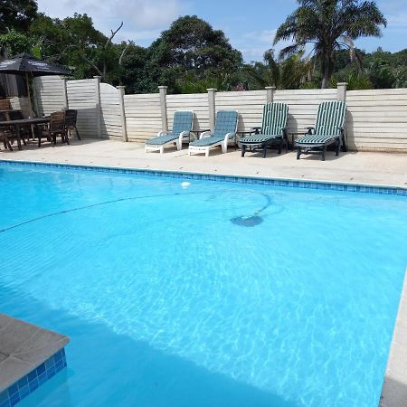 Poolside Guest House Port Shepstone Eksteriør bilde