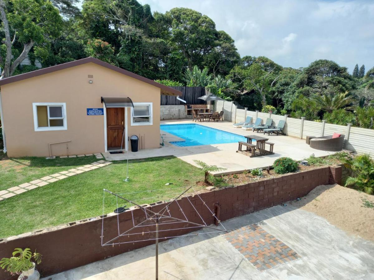 Poolside Guest House Port Shepstone Eksteriør bilde