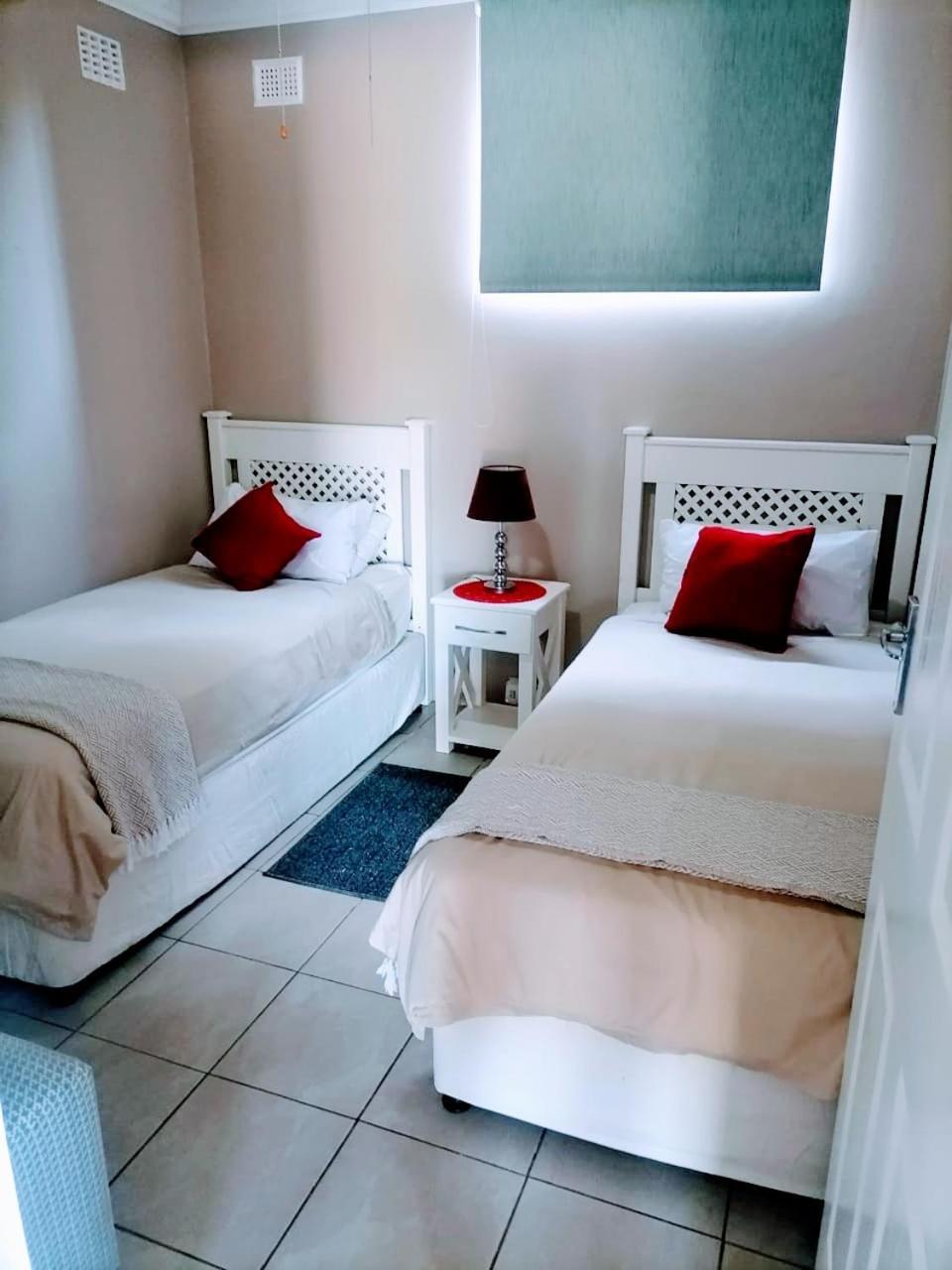 Poolside Guest House Port Shepstone Rom bilde